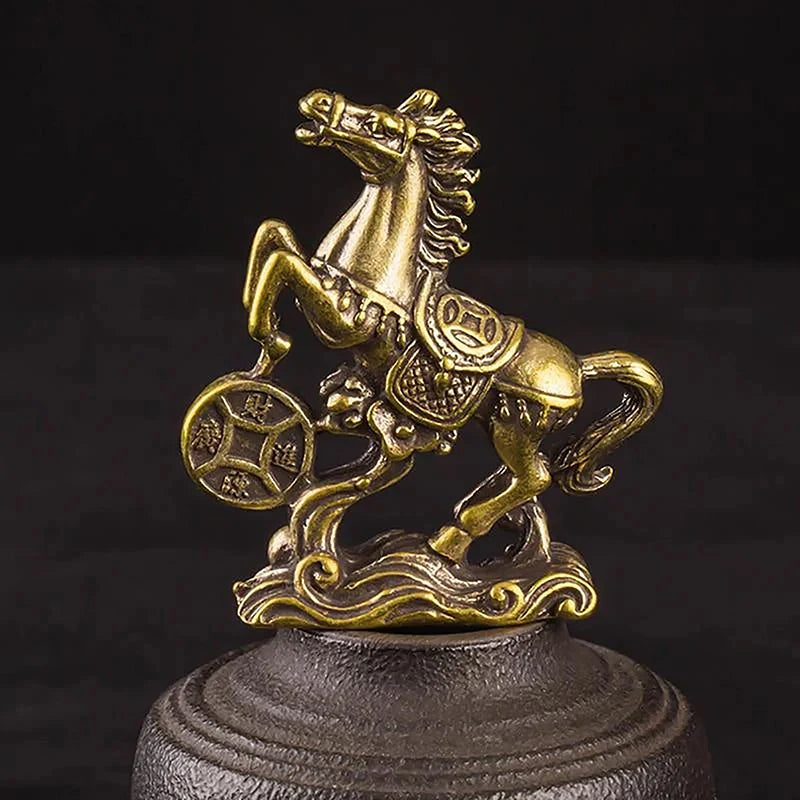 Scultura Cavallo Nero E Oro In Ceramica 22 Cm – Statua Feng Shui Per Scrivania E Collezione