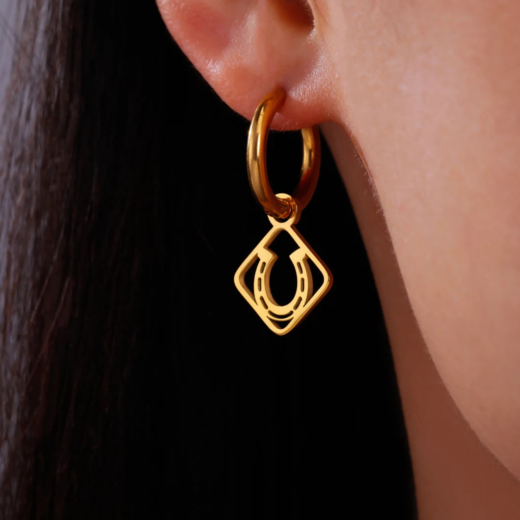 Orecchini pendenti leggeri in argento sterling con testa di Orecchini pendenti leggeri in argento sterling con testa di