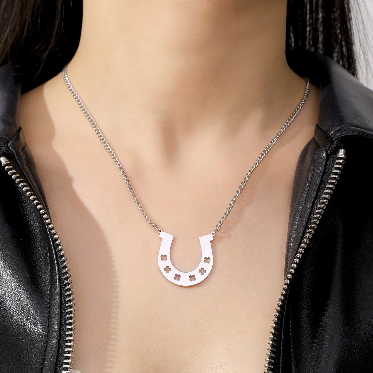 Cheval Argent Véritable 925 Pendentif Fer à Cheval Cavalier Porte-Bonheur Cheval Argent Véritable 925 Pendentif Fer à Cheval Cavalier Porte-Bonheur