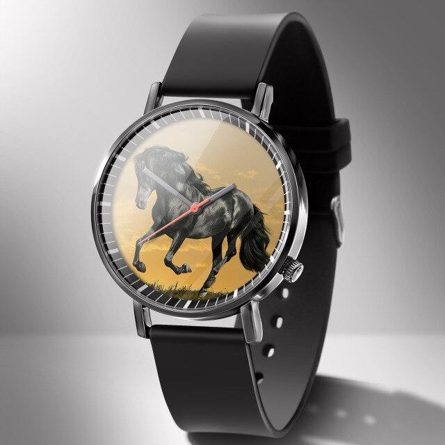 Montre Cheval Moderne