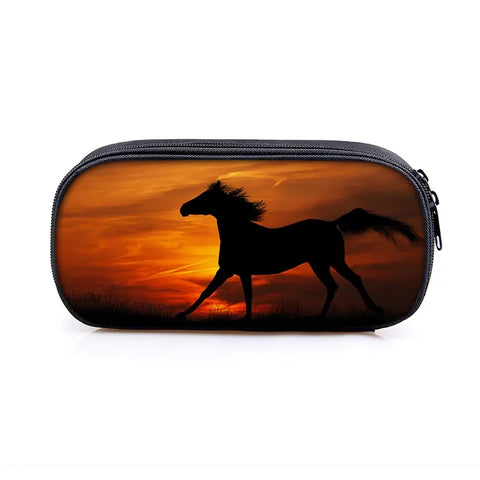 TROUSSE CHEVAL NOIR AU COUCHER DE SOLEIL