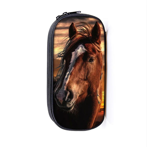 TROUSSE CHEVAL MARRON AU COUCHER DE SOLEIL